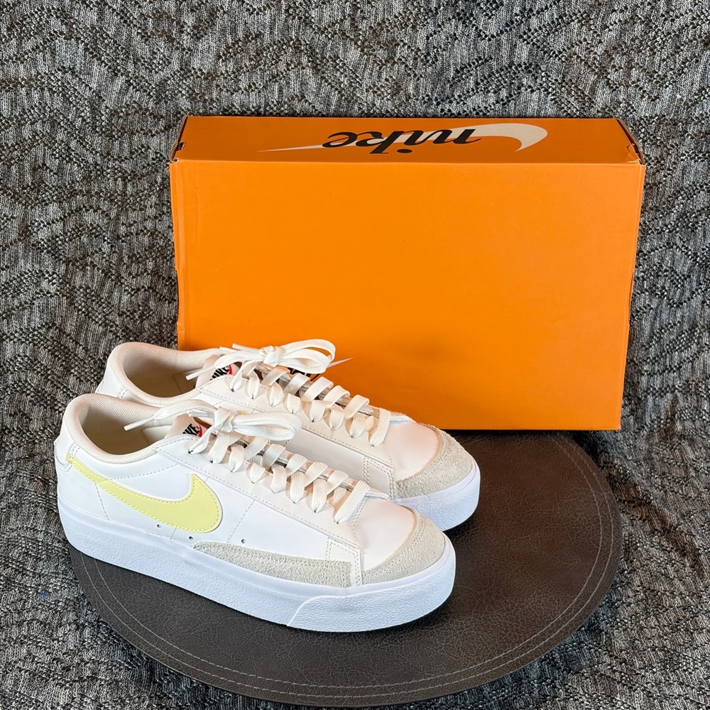 Nike Blazer Low Platform Sneaker White / Life Lime Orange